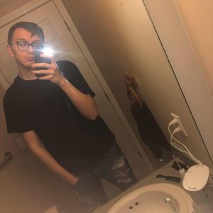 Meet your Posher, Dylan